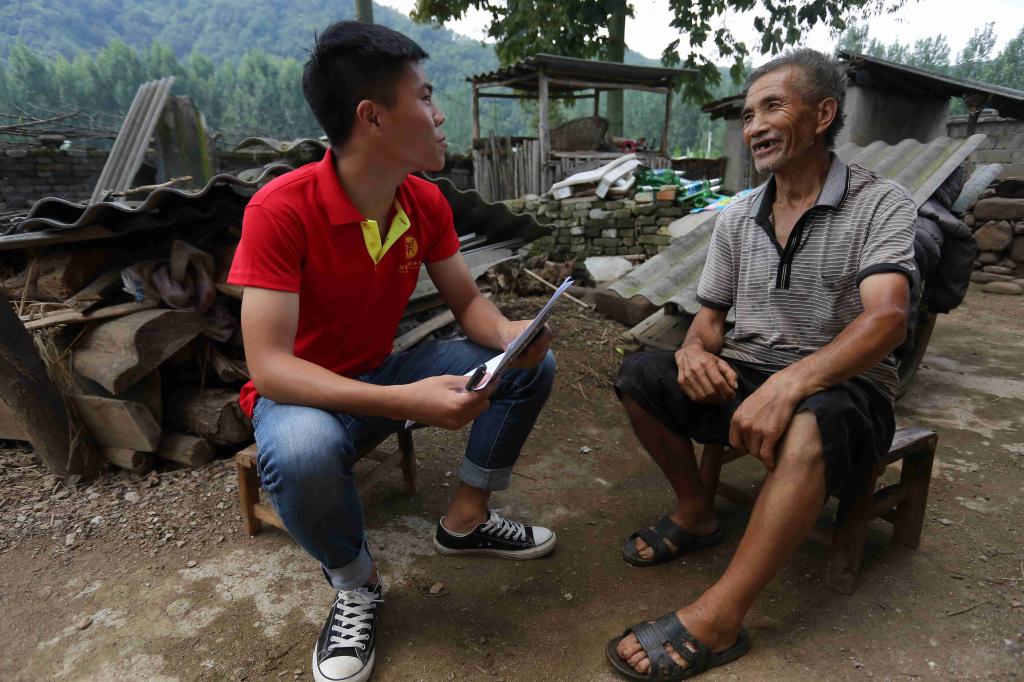 志愿者赴董周乡蔡庄村开展调研活动