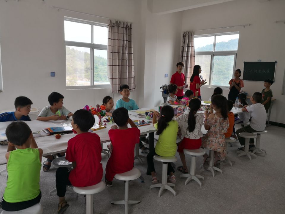 志愿者开展知识讲座