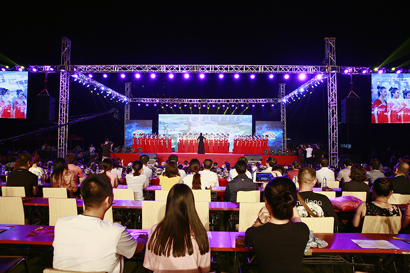 晚会现场(龙子湖校区)