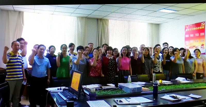 撸起袖子加油干